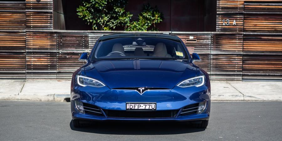  Tesla Model S 75D 2016 года  (AU) (фото 5 из 11)